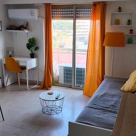 Guignon - Apart Sunny Comfort Close To The Port & Station Antibes Eksteriør billede