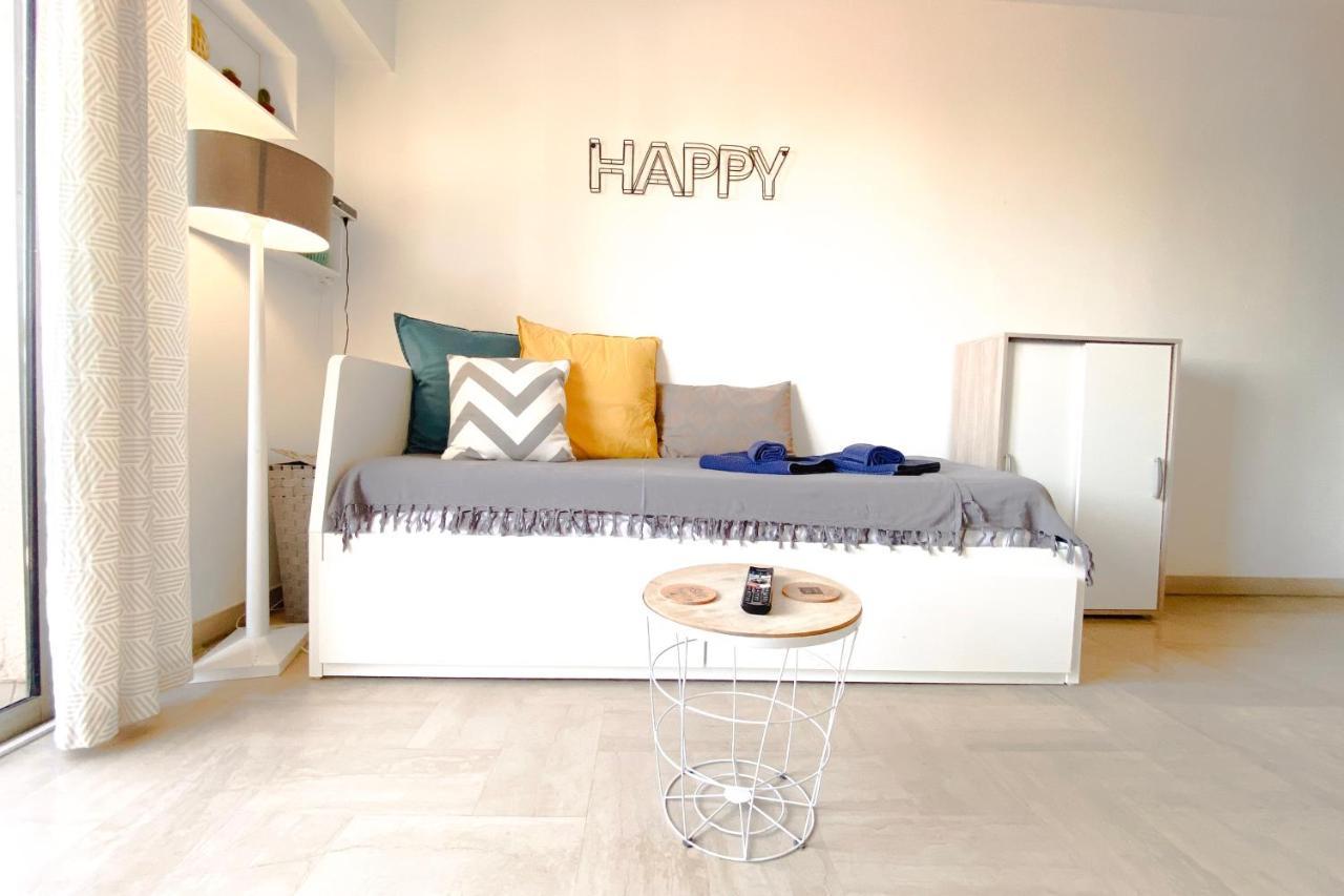 Guignon - Apart Sunny Comfort Close To The Port & Station Antibes Eksteriør billede